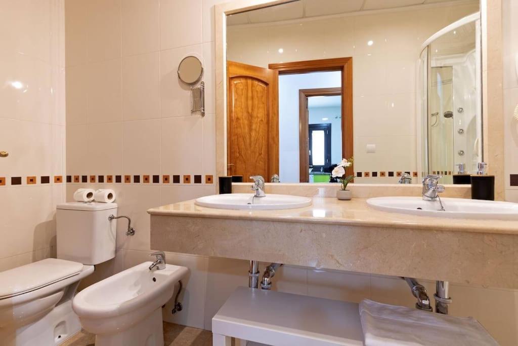 Jdcbi - Peaceful Lovely Apartment In City Center Siviglia Esterno foto