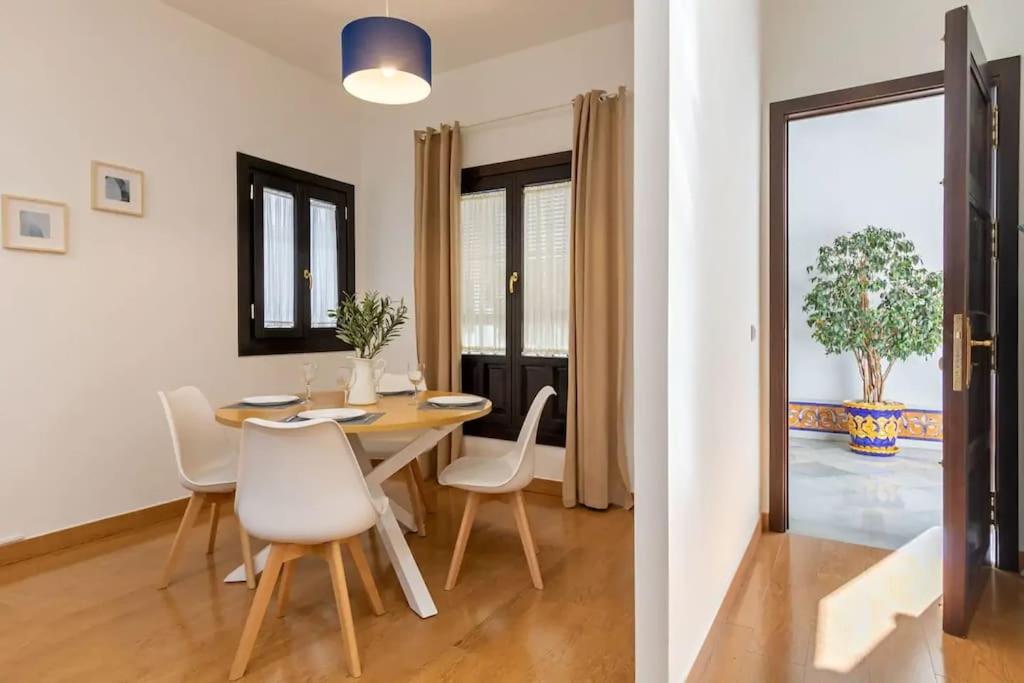 Jdcbi - Peaceful Lovely Apartment In City Center Siviglia Esterno foto