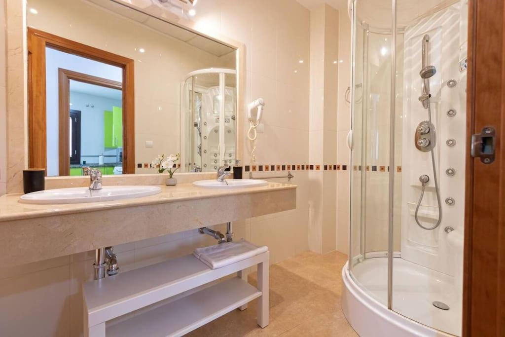 Jdcbi - Peaceful Lovely Apartment In City Center Siviglia Esterno foto